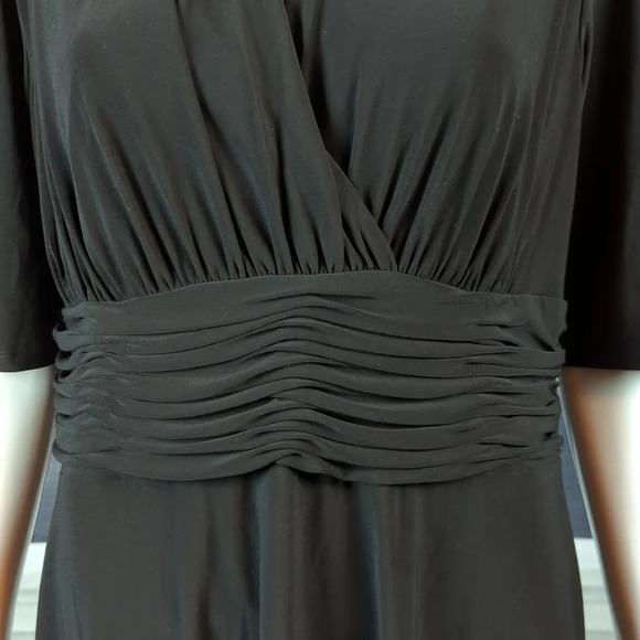 EVAN-PICONE sz 14 Jet Black Ruched V-Neck A-Line Dress - Picture 3 of 6